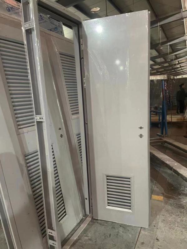 Hot sale steel flush door with louver