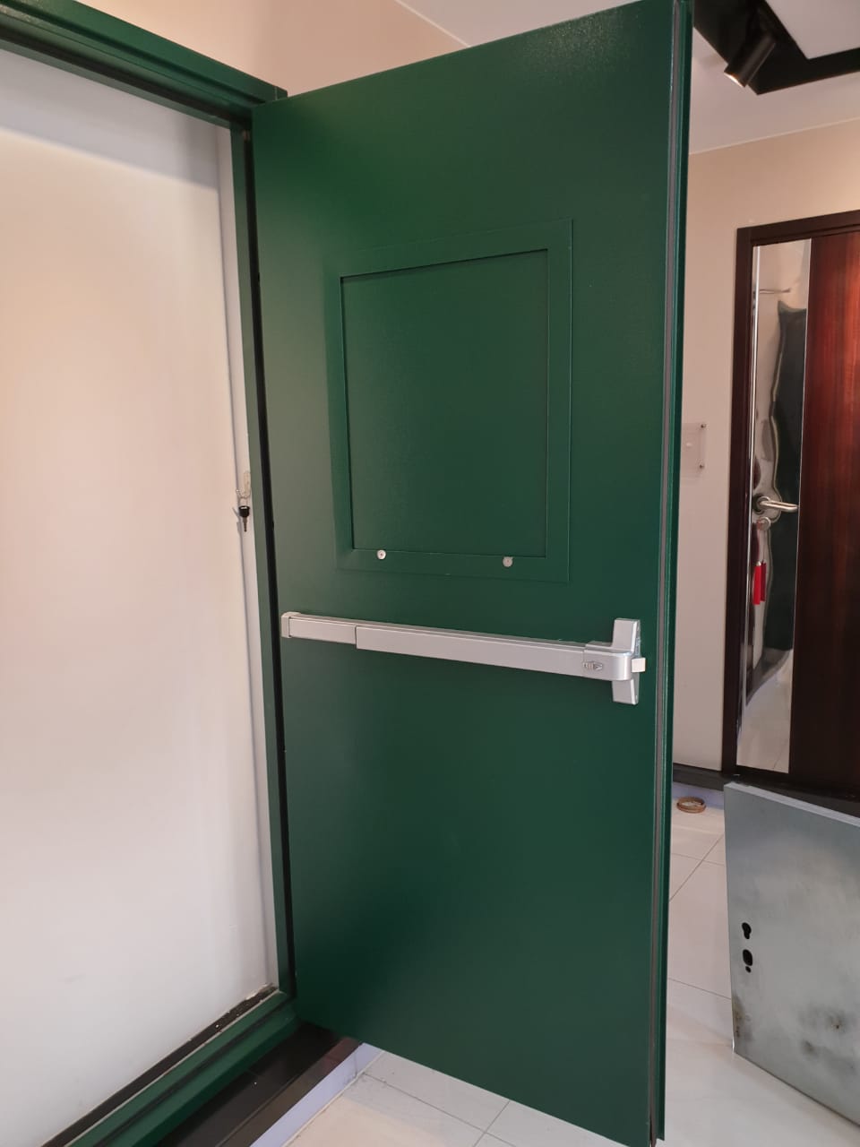 fire rated steel door with panic bar and trim ul listed 2 hours fireproof door,Fireproof door