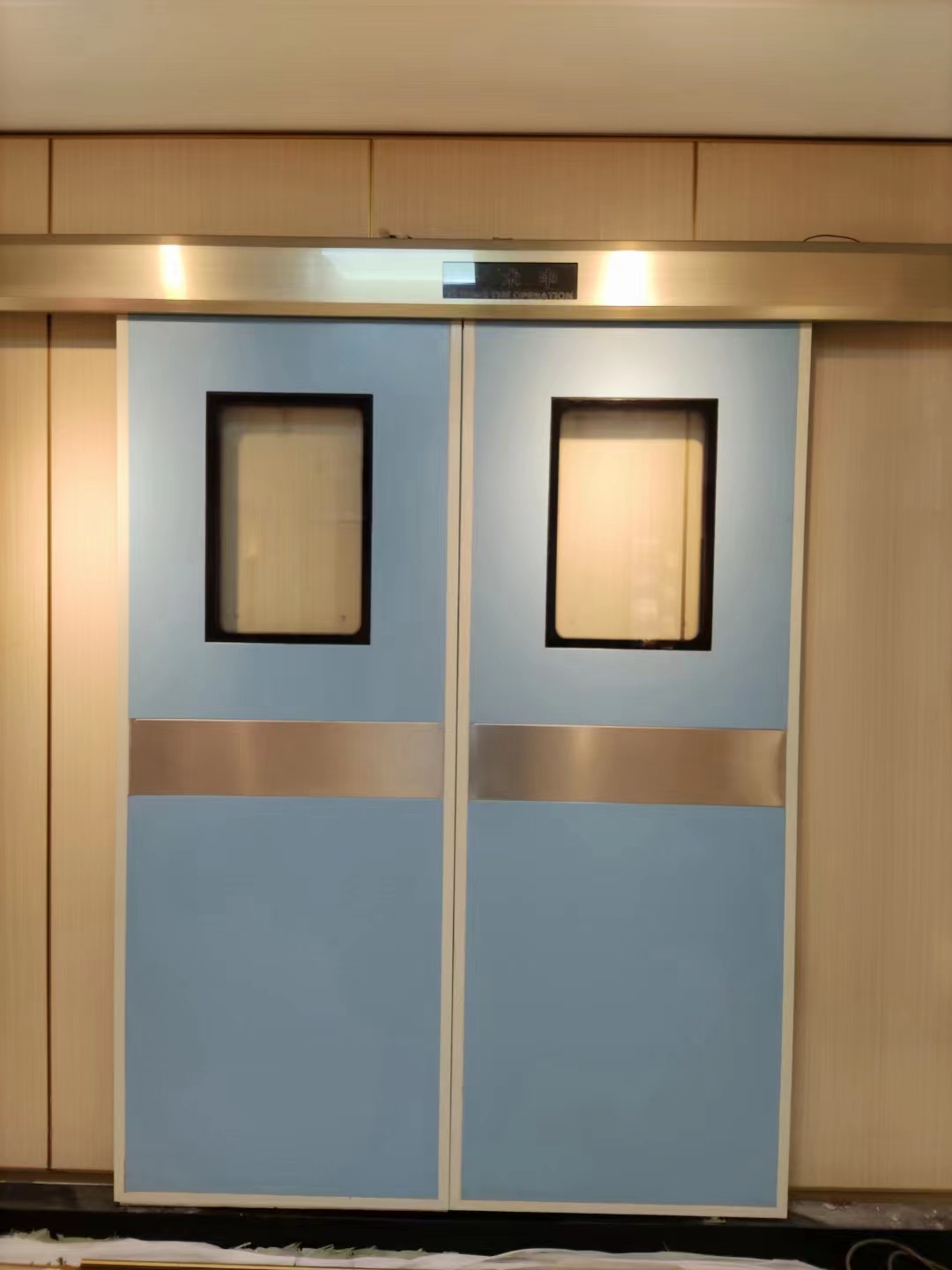 2022 catalog of hospital doors