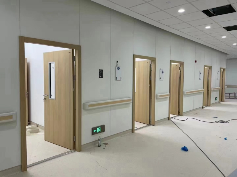 Wood Surface Finish with Vision Panel and SUS304 kick Plate Galvanized Steel Hospital Door