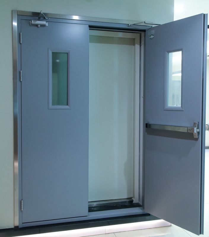 Fire rated exit door steel double fireproof door with panci bar & trim