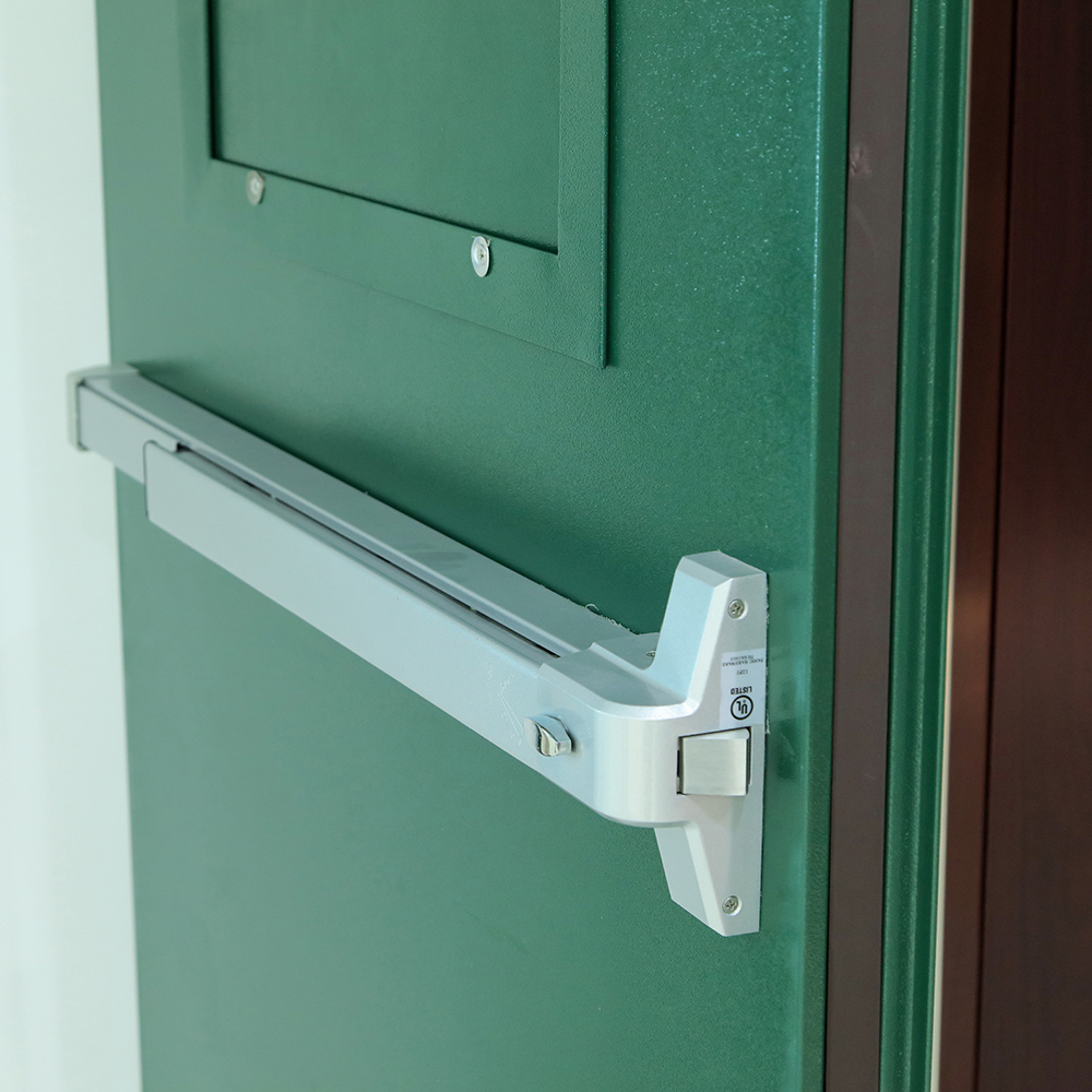 UL Certificated fire rated steel door with panic bar and trim 120 Minutes fireproof door