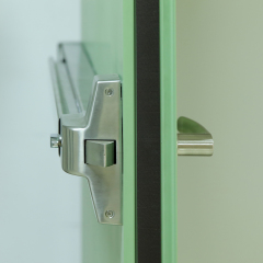 UL Certificated Fire rated emergency exit door steel double fireproof door with panic bar & trim