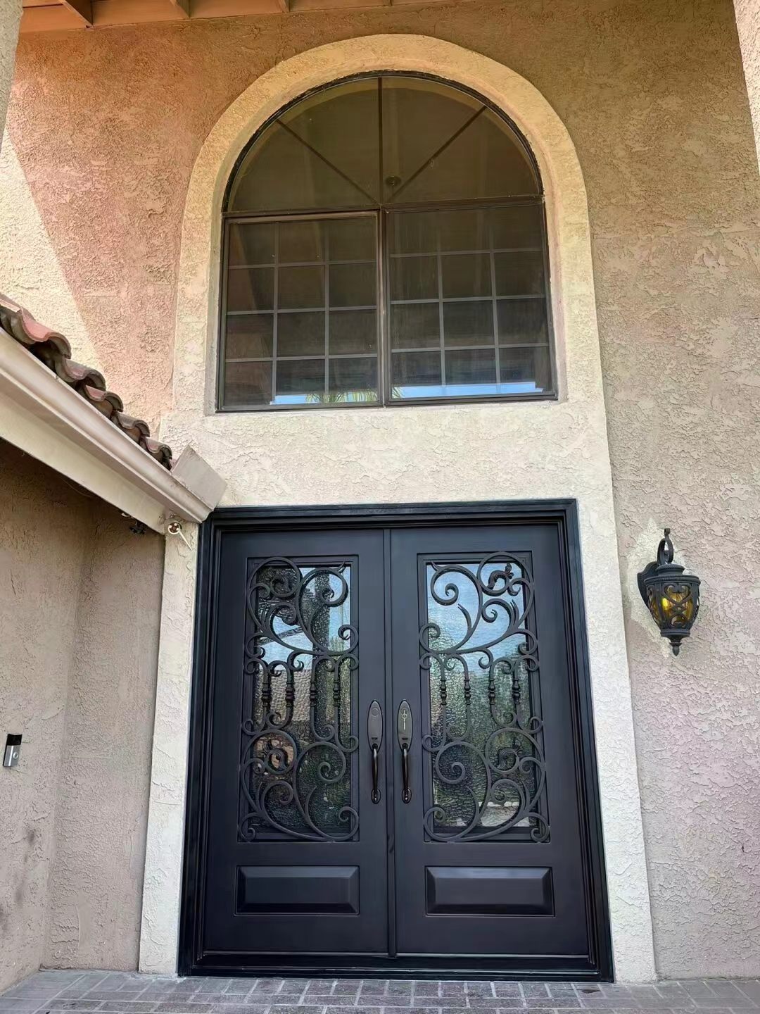 Custom Brown Front Double Door Entry Wrought Iron Door for Villa