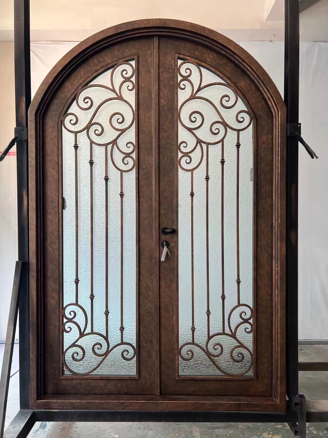 Custom Brown Front Double Door Entry Wrought Iron Door for Villa