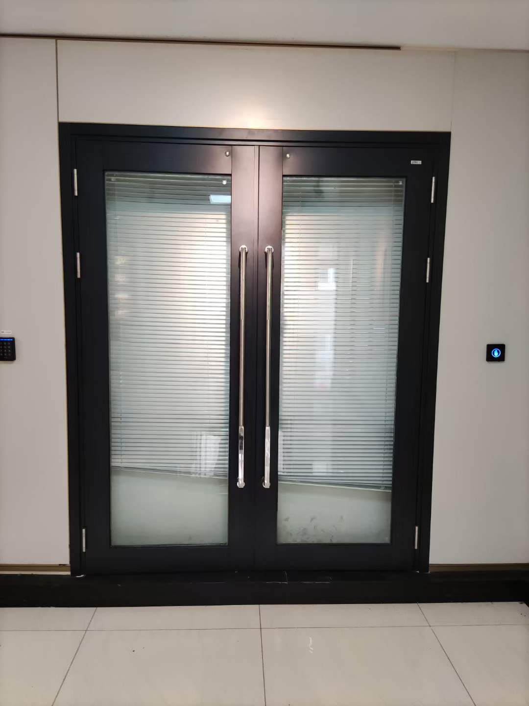 Hazard-cost-free Security: The Special Benefits Of Hearth Rated Glass In The World The Place Hearth Basic Safety Is Paramount, Hearth Resistant Glass Stands As A Beacon Of Defense, Shielding Us With The Unpredictable And Devastating Results Of Flames.