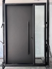Pivot door