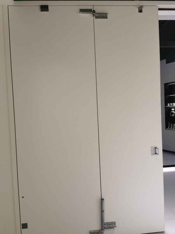 Automatic Folding Fire Rated Steel Doors Oversize Fireproof Metal Foldable Doors