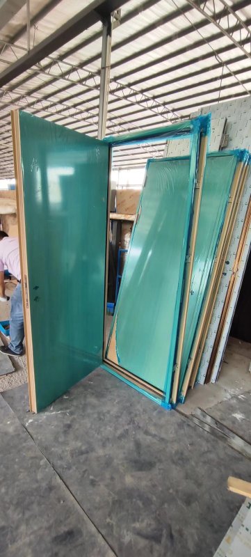 Anti x-ray proof 2mmpb / 3mmpb swing open lead lined door with wooden look surface for hospital