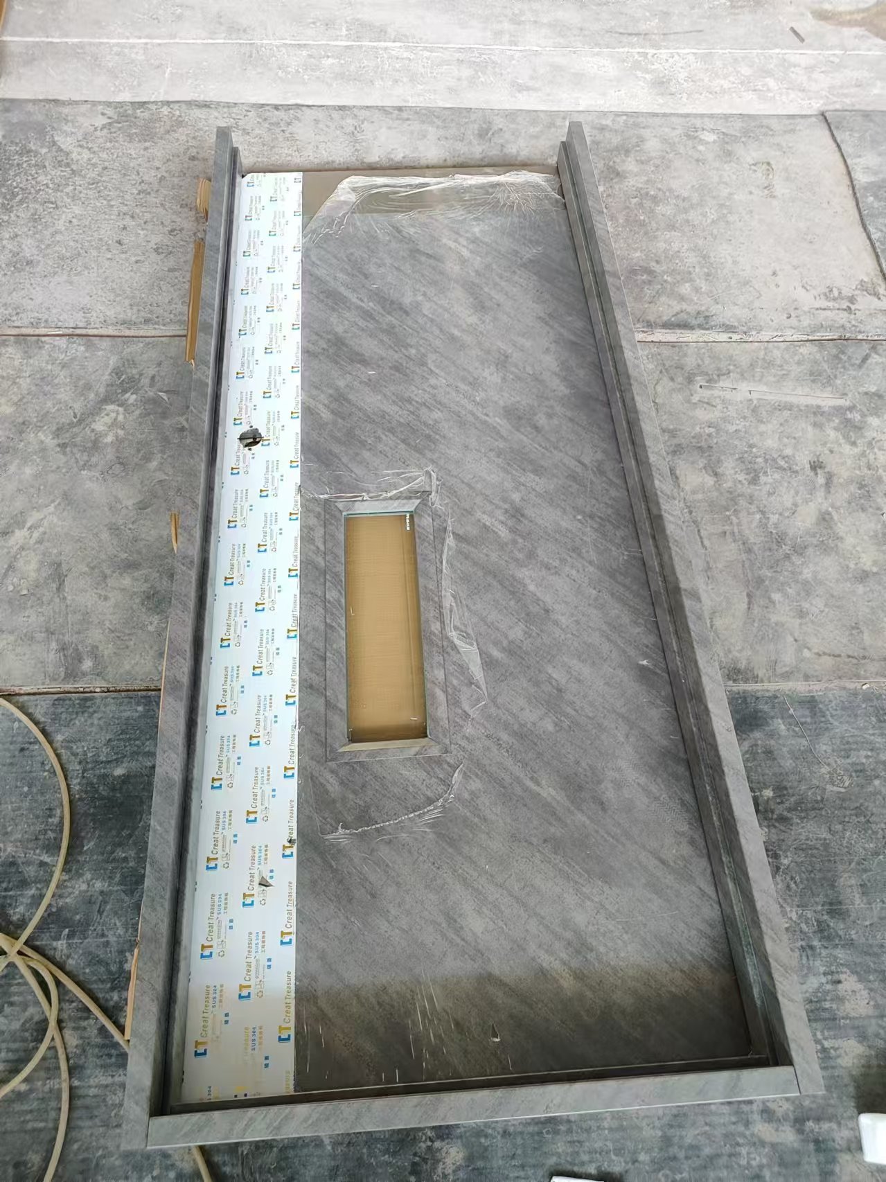 Rock board style UL fire rated steel doors with KD frame and mirror S.S plate & kick plate