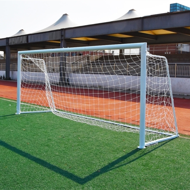 UNI - Football Goal
