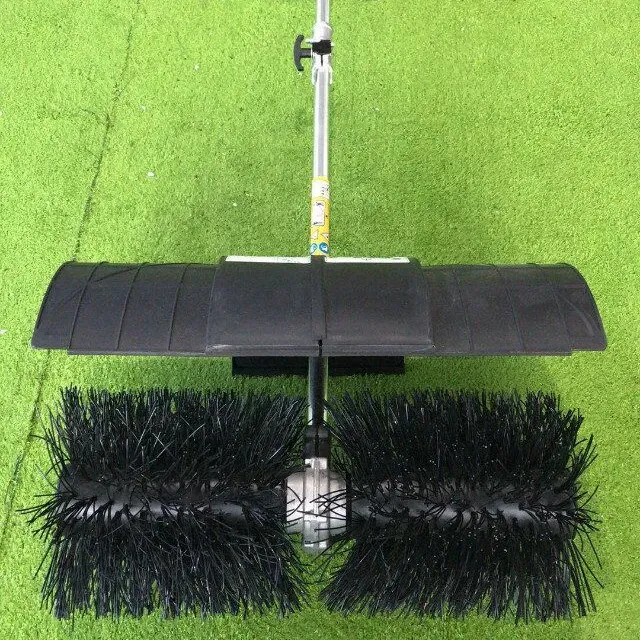 UNI - Small Artificial Turf Brushing Machine