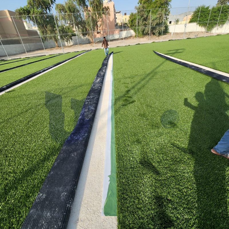 UNI - Artificial Turf Football Field in Bahrain(2000sqm)