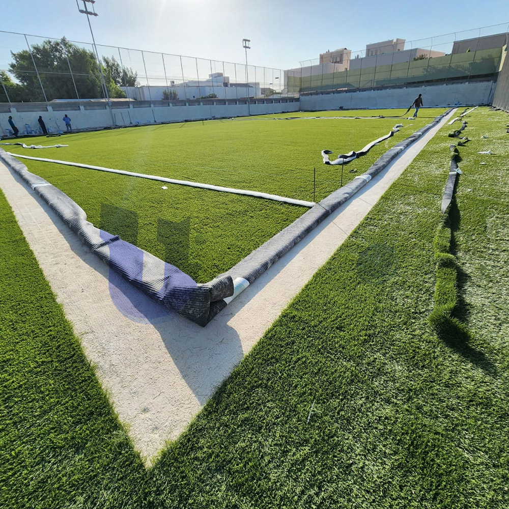 UNI - Artificial Turf Football Field in Bahrain(2000sqm)