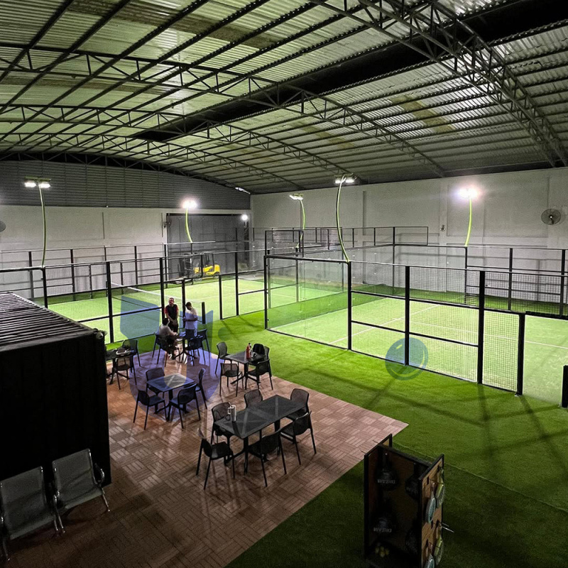 UNI - Indoor Padel Courts in Venezuela