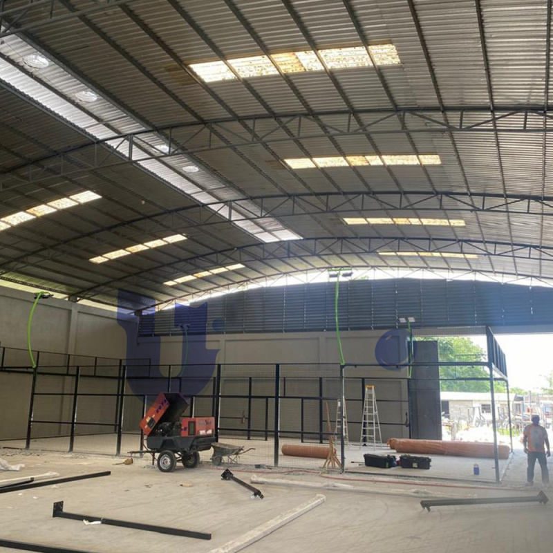 UNI - Indoor Padel Courts in Venezuela