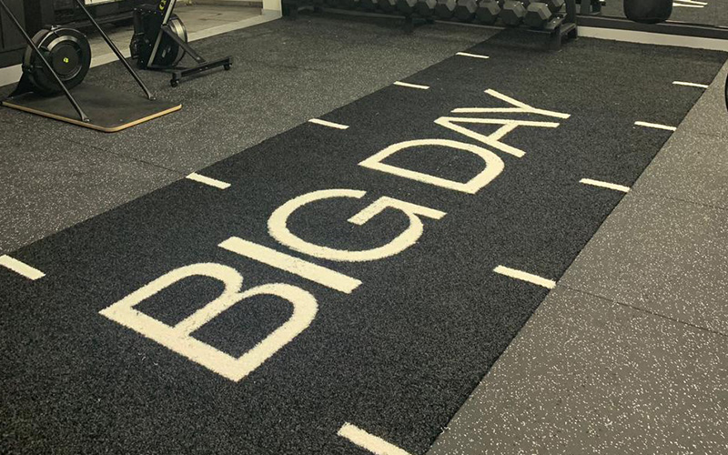 Usage mode design of gym floor mats in different scenarios