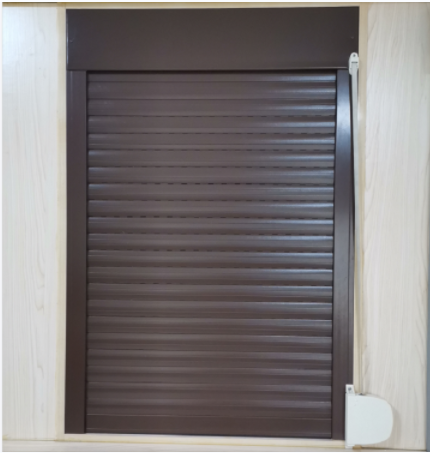 Strap control roller shutter