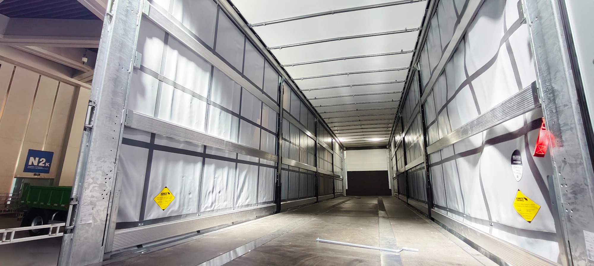 3axle truck 40feet Side Curtain Semi Trailers Tri for sale