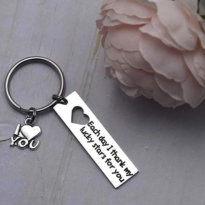 Each Day I Thank My Lucky Stars for You Valentine's Day Keyring Groom Gift Bride Gifts Wedding for Her
