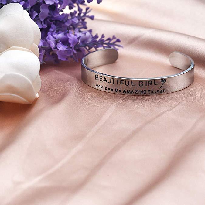 LParkin Beautiful Girl You Can Do Amazing Things Inspirational Bracelet Self Esteem Daughter Gift Graduation Gift Do Hard Amazing Things Gifts for Her
