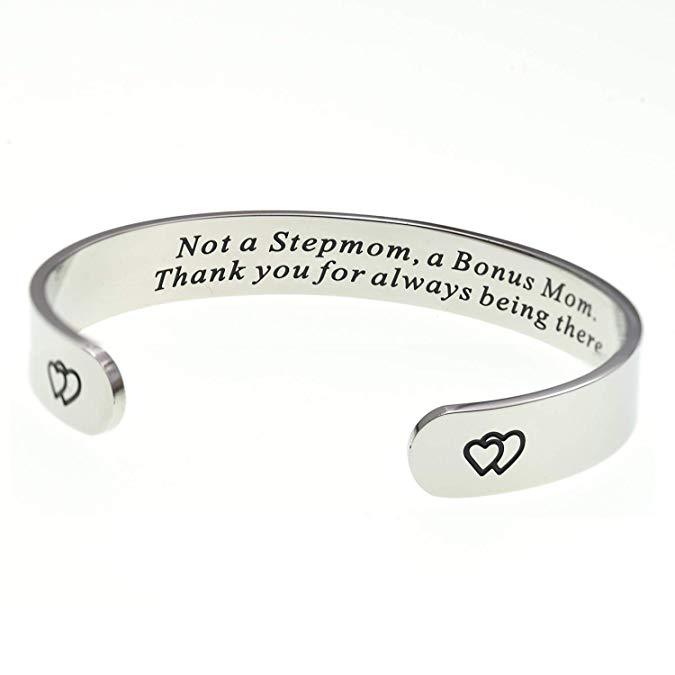 LParkin Not a Stepmom a Bonus Mom Stepmom Gift Jewelry Bracelet for Stepmon Birthday Gifts