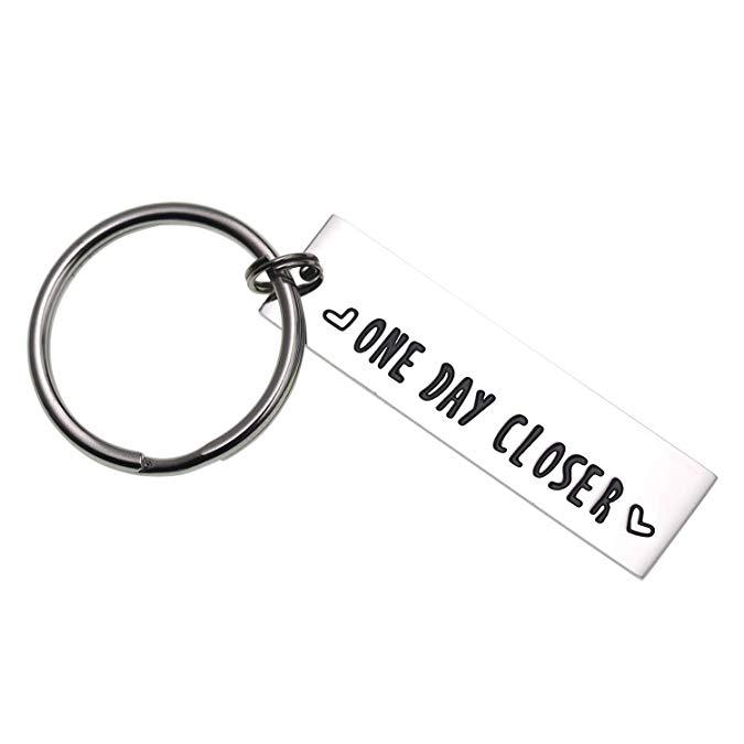LParkin One Day Closer Keychain Valentine's Gift Boyfriend Girlfriend Gift Long Distance Relationship Friends Bff Key Chain