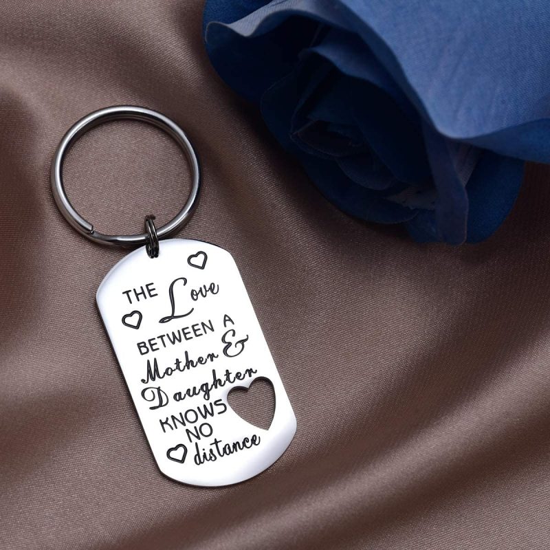 LParkin The Love Between A Mother &amp; Daughter Knows No Distance Key Chain Dog Tag Keychain