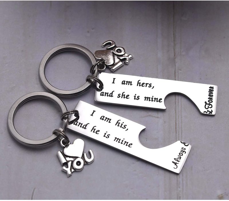 LParkin Boyfriend Girlfriend Gift Couple Keychain I Am His and He is Mine Set Keychain Valentine's Gift Wedding Gift