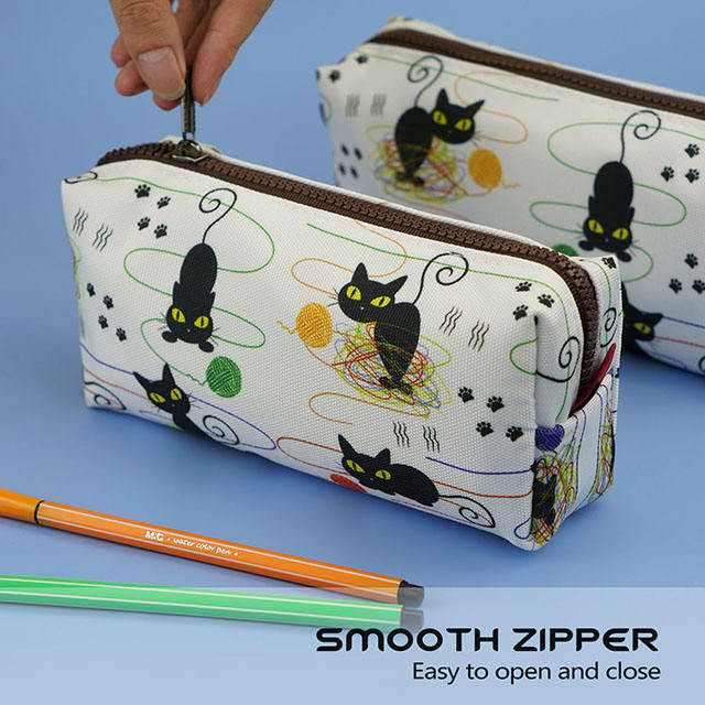 Cat Pencil Case Cats and Yarn Knitting Notion Pouch Kitten Makeup Bag Gift for Cat Lovers Pencil Pouch Small Cosmetics Bag
