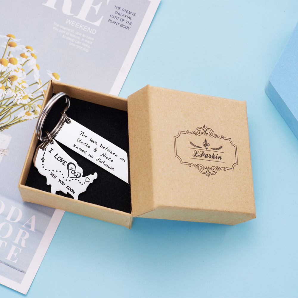 The Love Between a Grandma & Her Grandchildren Knows No Distance Keychain