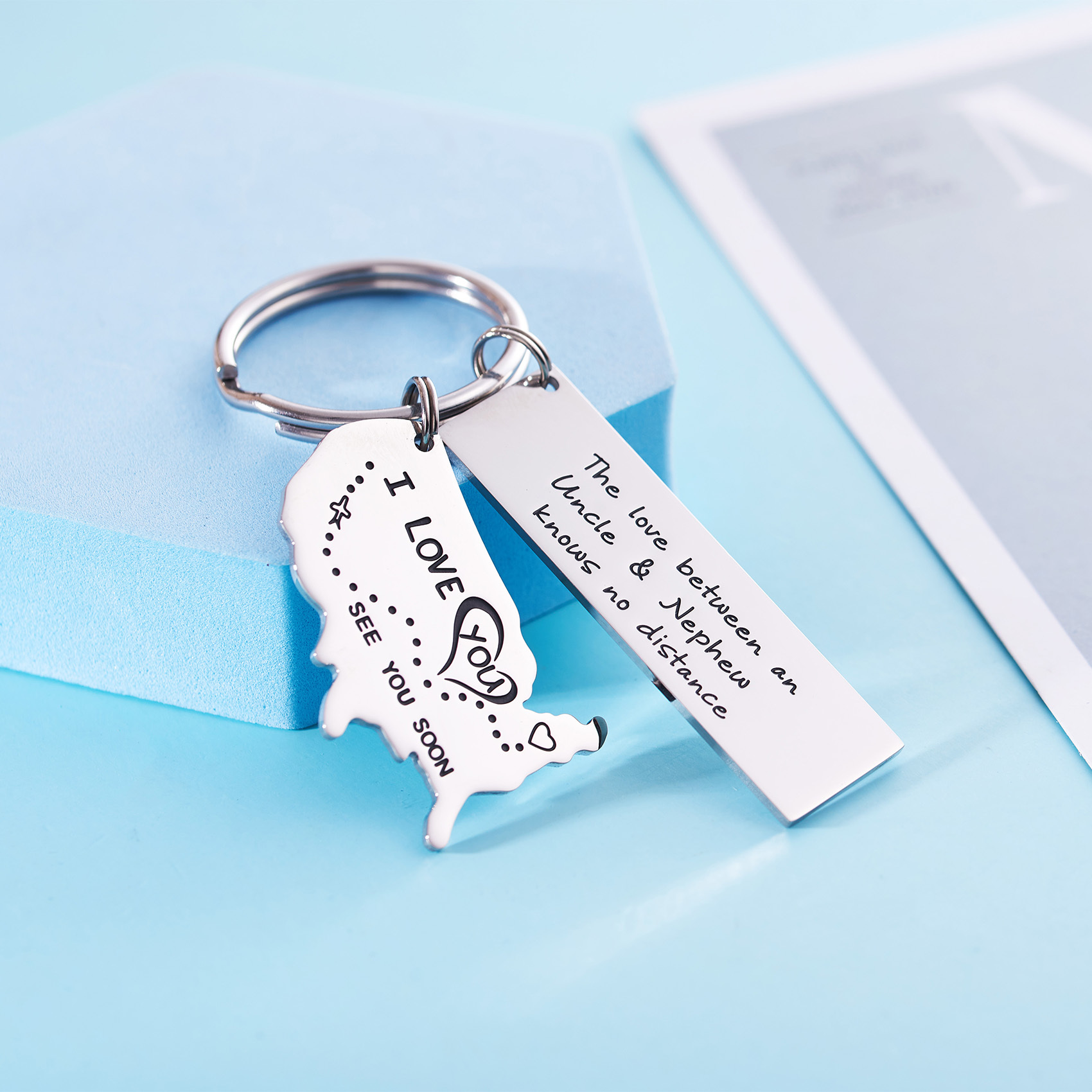 The Love Between a Grandma & Her Grandchildren Knows No Distance Keychain