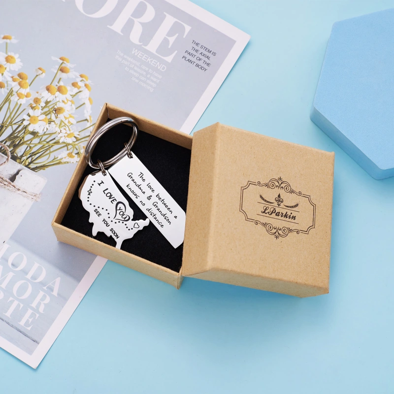 The Love Between a Grandma & Her Grandchildren Knows No Distance Keychain