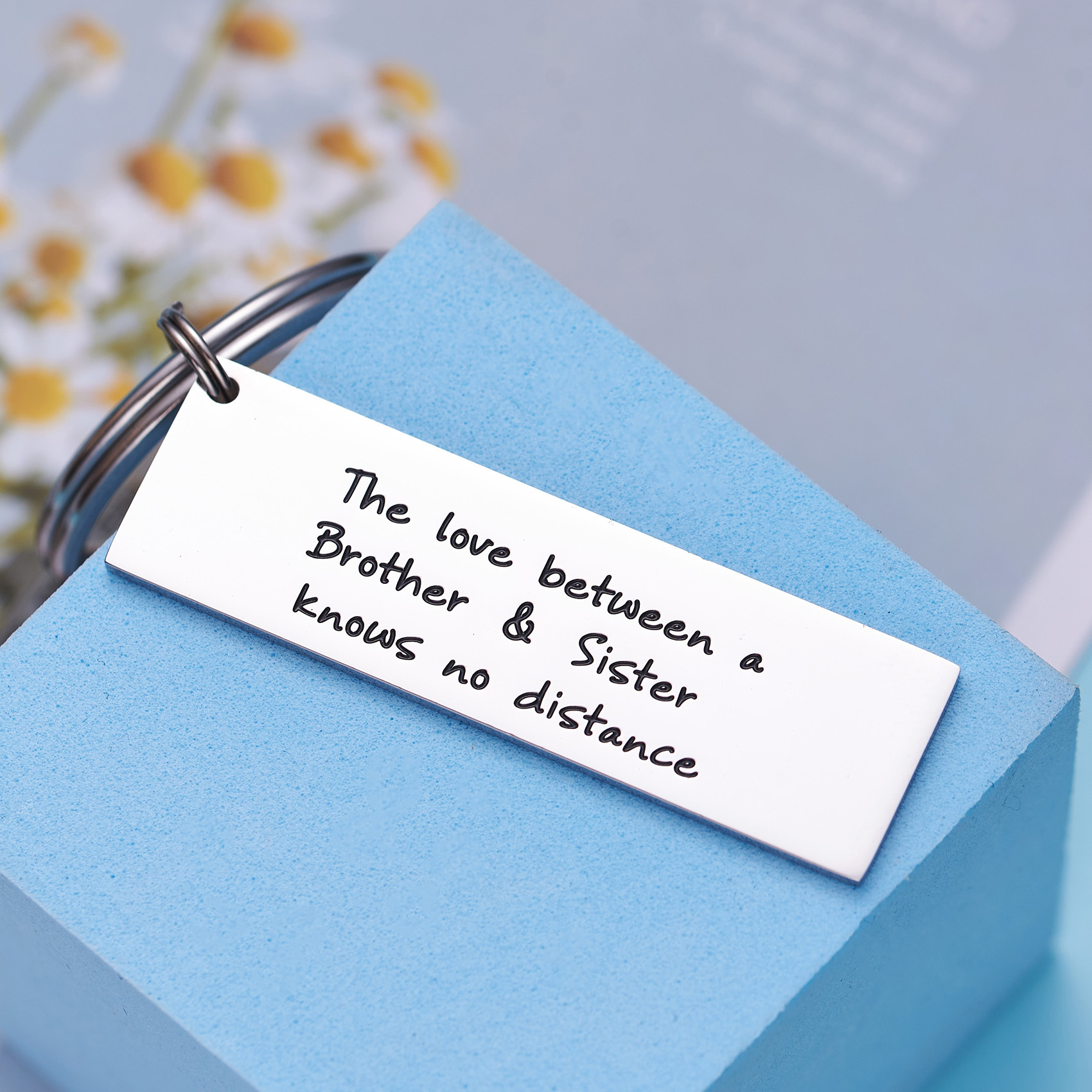 The Love Between a Grandma & Her Grandchildren Knows No Distance Keychain