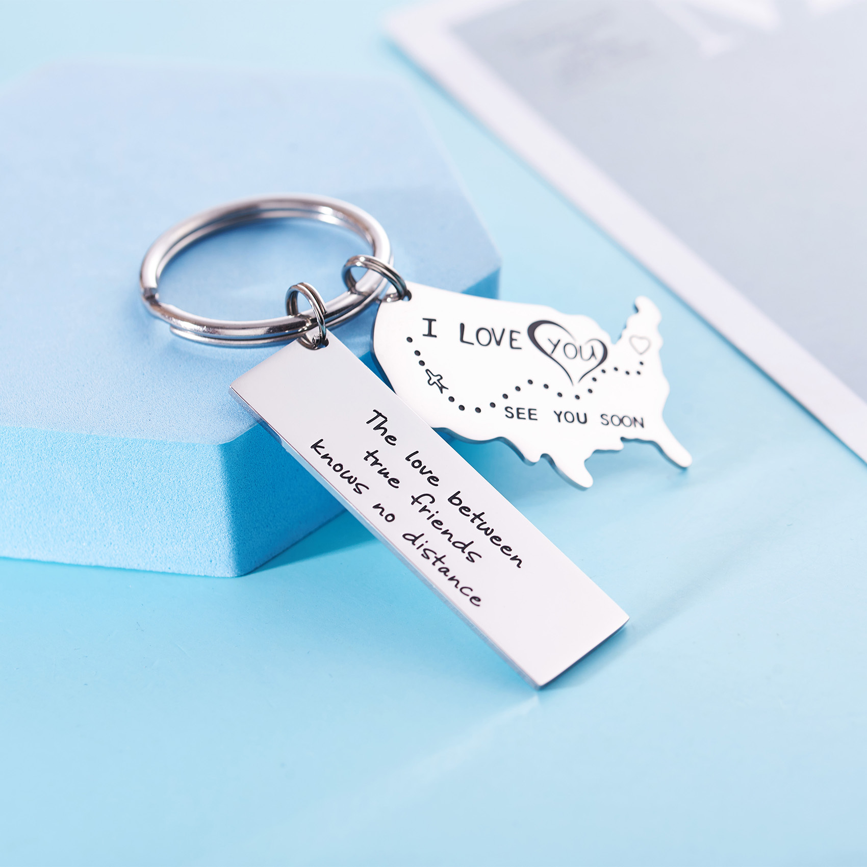 The Love Between a Grandma & Her Grandchildren Knows No Distance Keychain