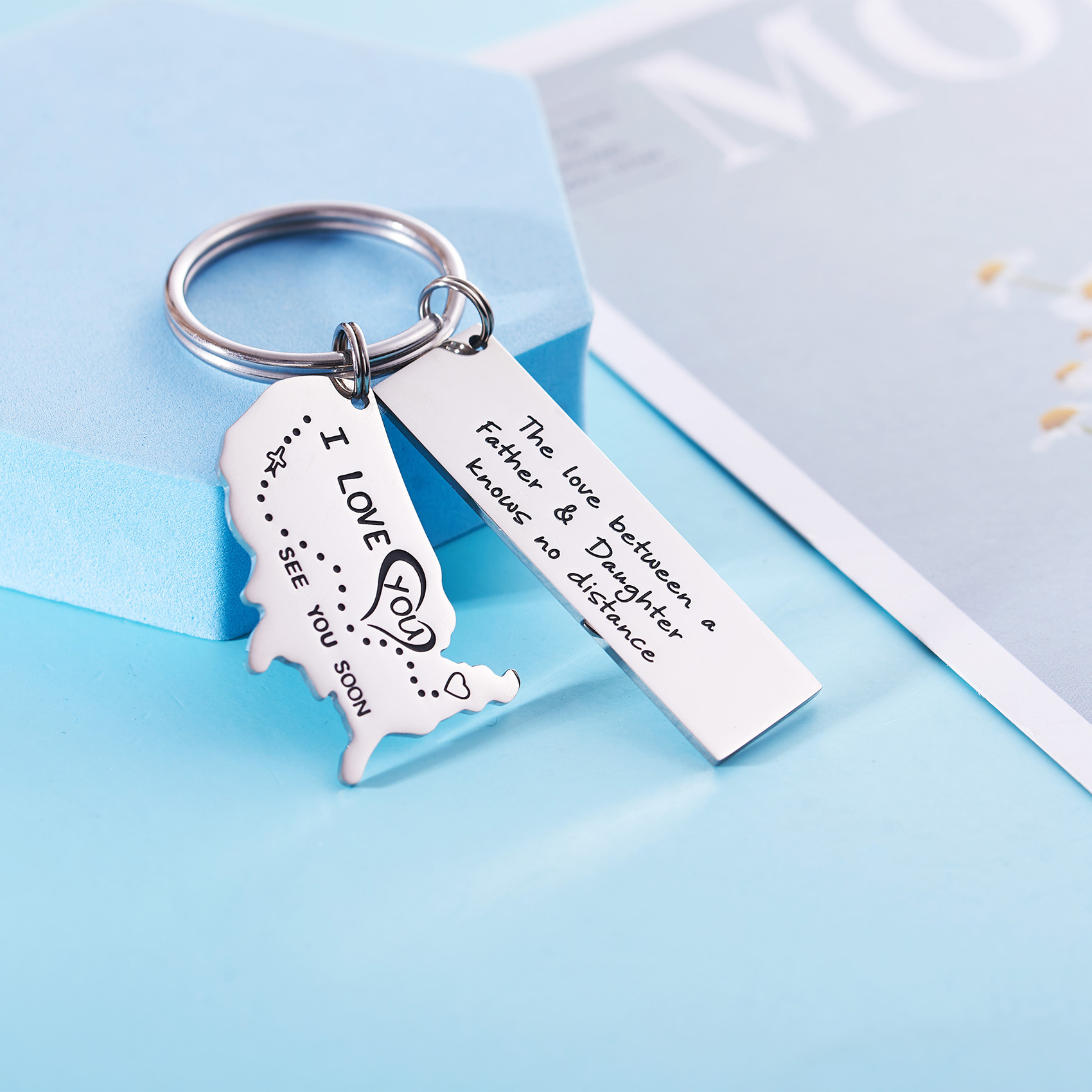 The Love Between a Grandma & Her Grandchildren Knows No Distance Keychain
