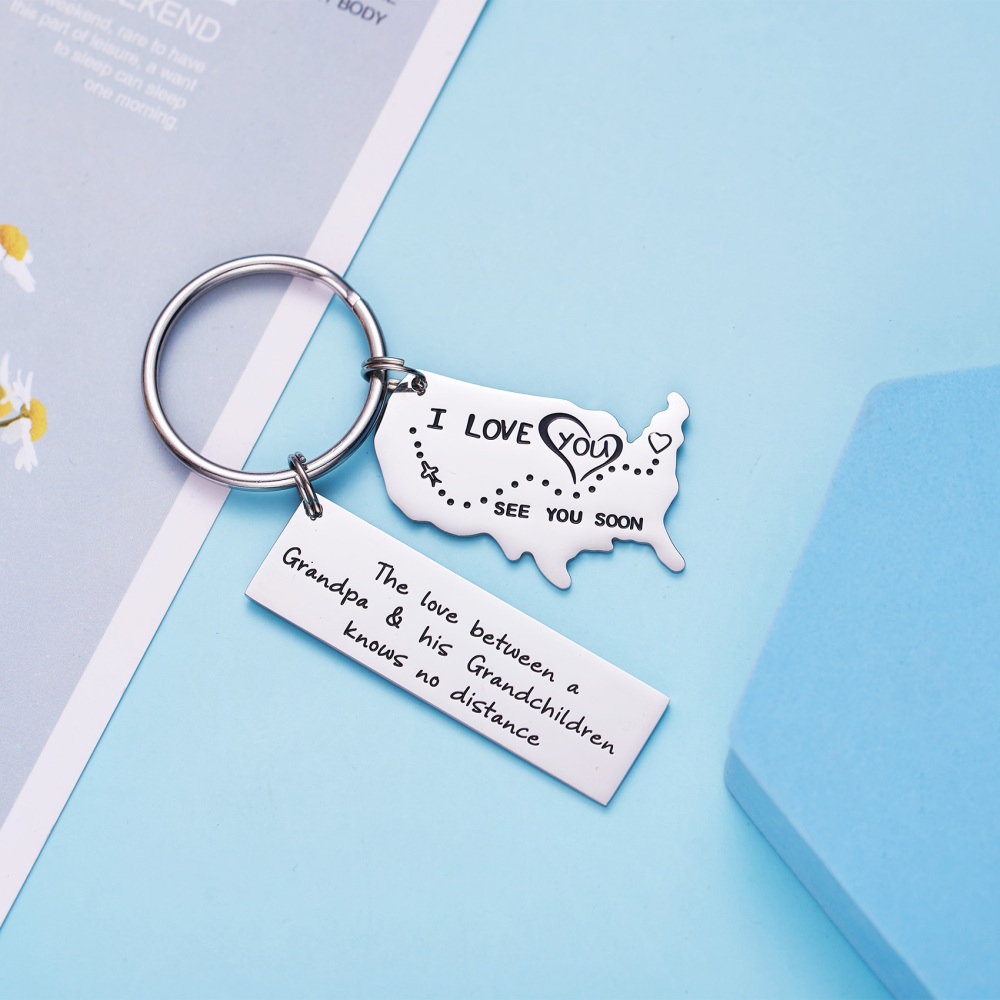 The Love Between a Grandma & Her Grandchildren Knows No Distance Keychain
