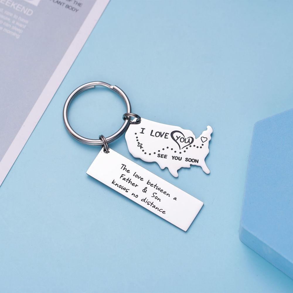 The Love Between a Grandma & Her Grandchildren Knows No Distance Keychain