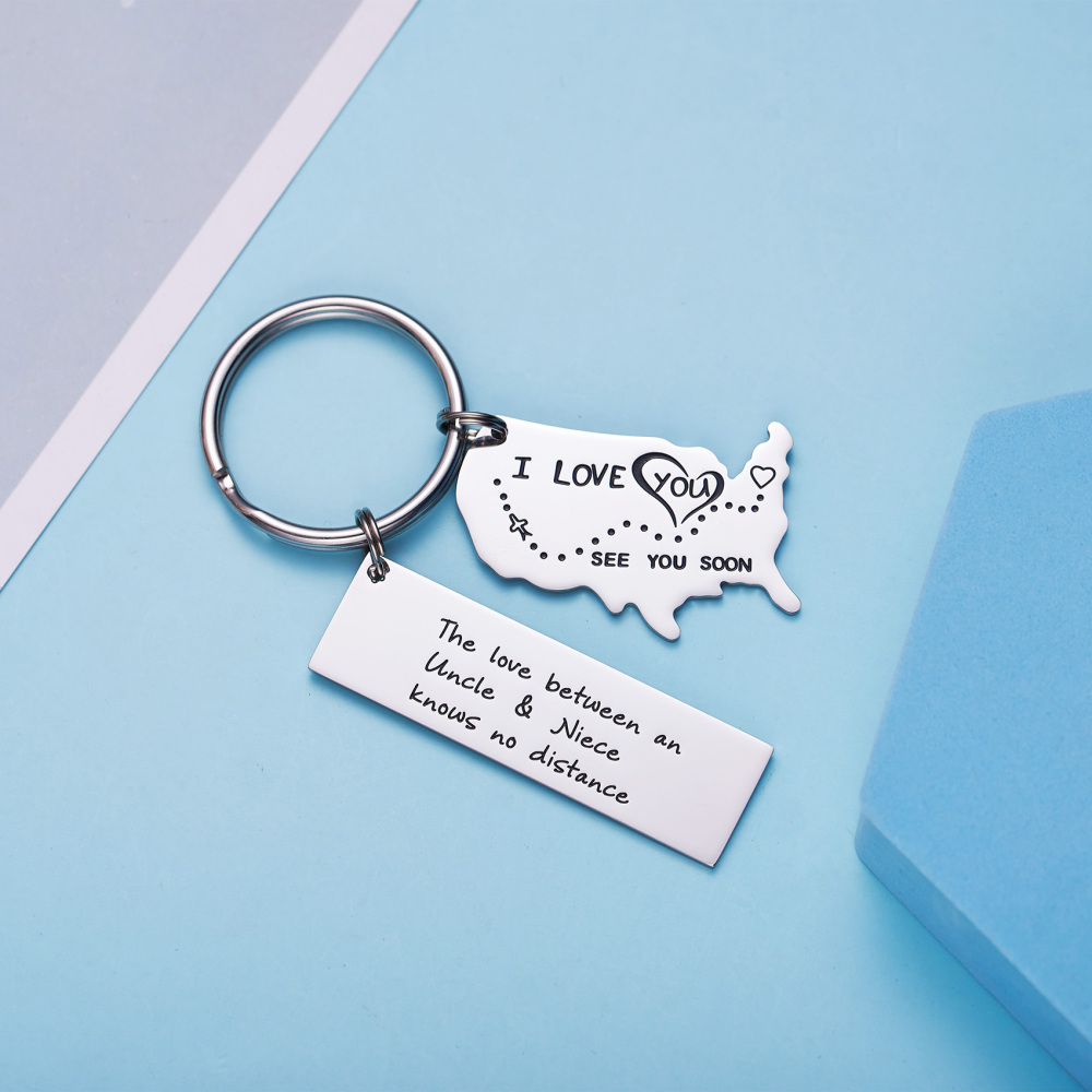 The Love Between a Grandma & Her Grandchildren Knows No Distance Keychain