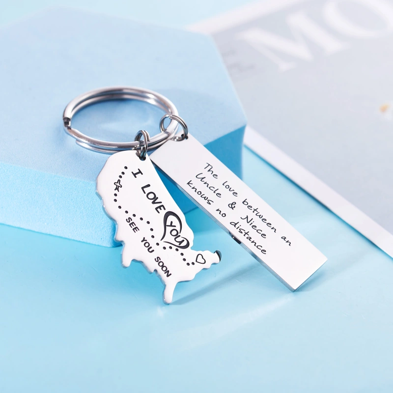The Love Between a Grandma & Her Grandchildren Knows No Distance Keychain