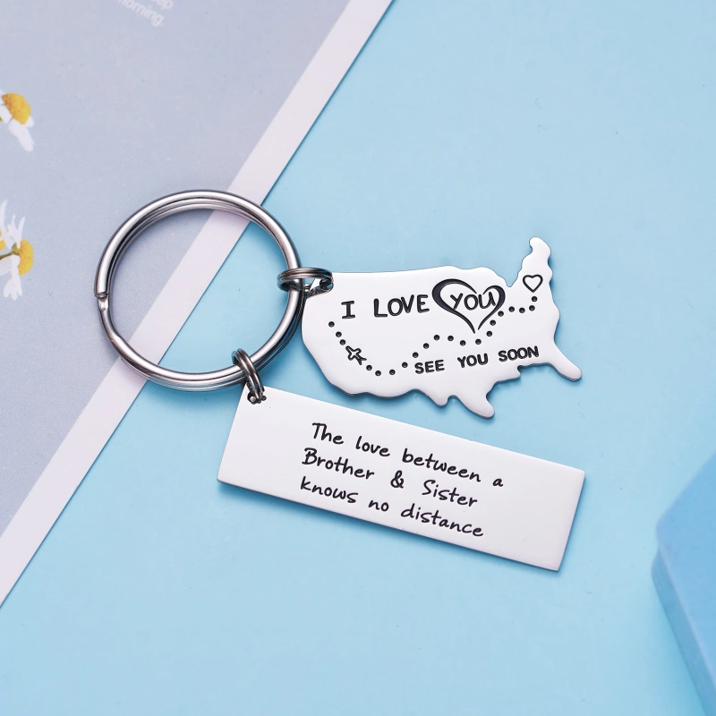 The Love Between a Grandma & Her Grandchildren Knows No Distance Keychain