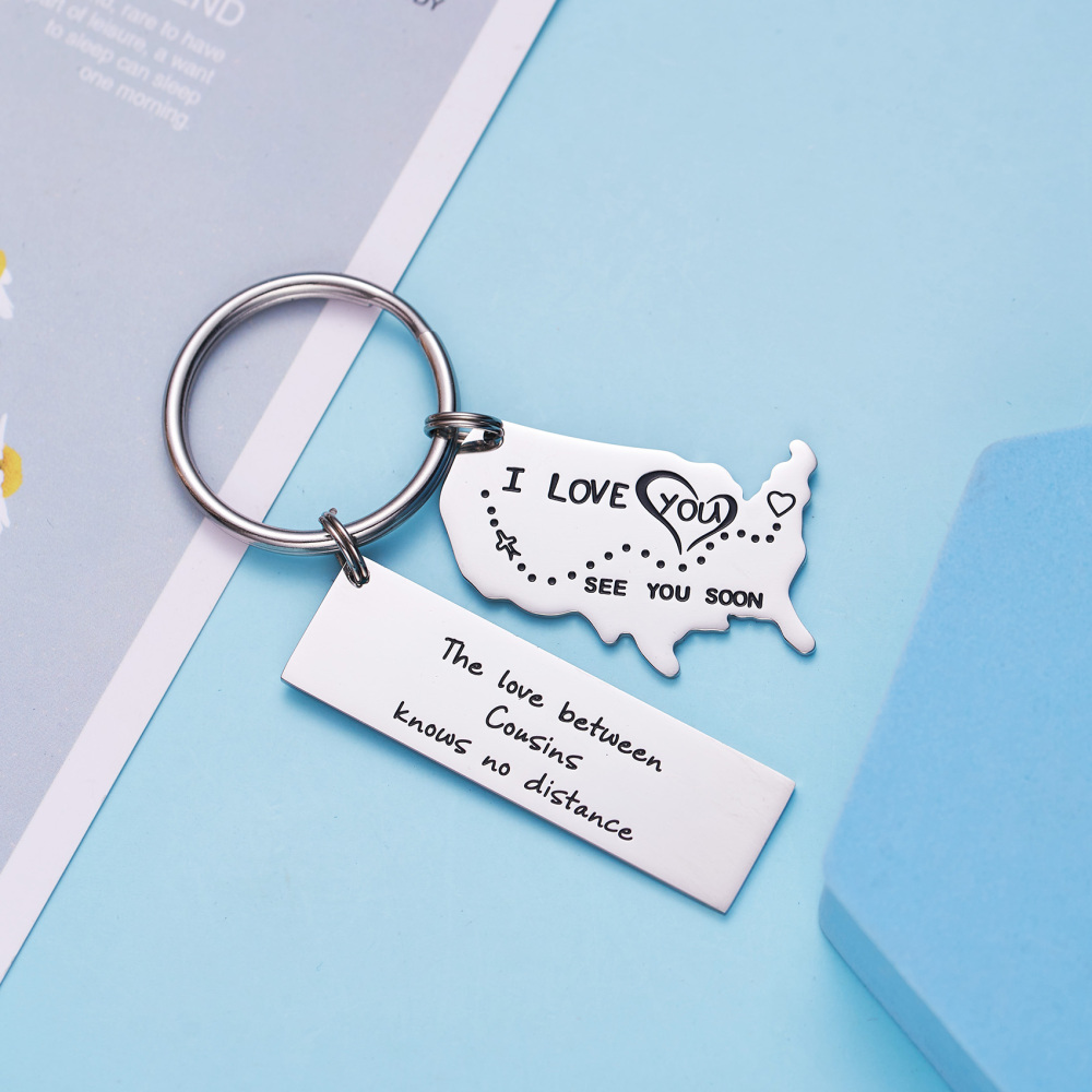The Love Between a Grandma & Her Grandchildren Knows No Distance Keychain