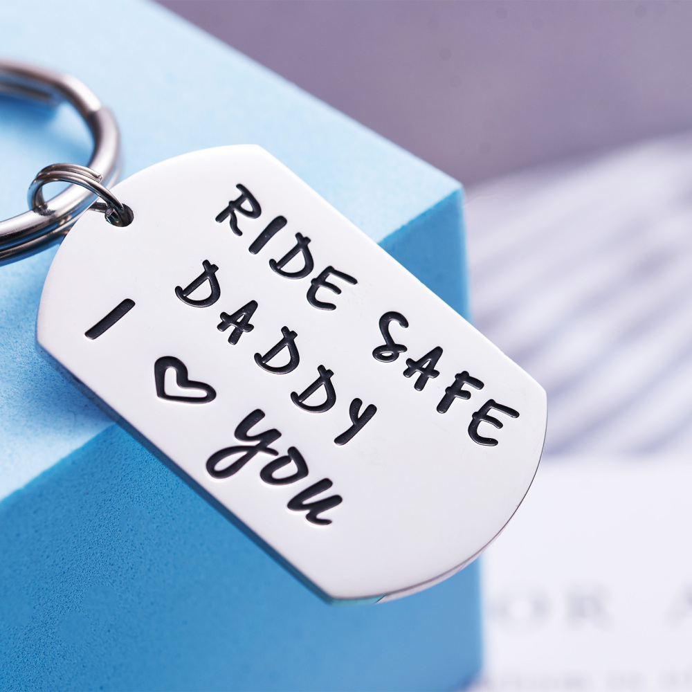 LParkin Ride Safe Daddy Keychain Motorcycle Gift Dad Keychain I Love You Daddy Keychains Gift from Kids Gift for Dad Motorcycles