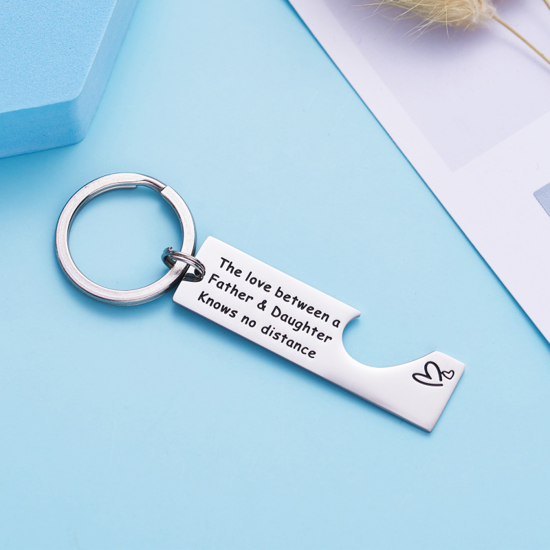 LParkin Father Daughter Keychain Set The Love Between A Father &amp; Daughter Knows No Distance