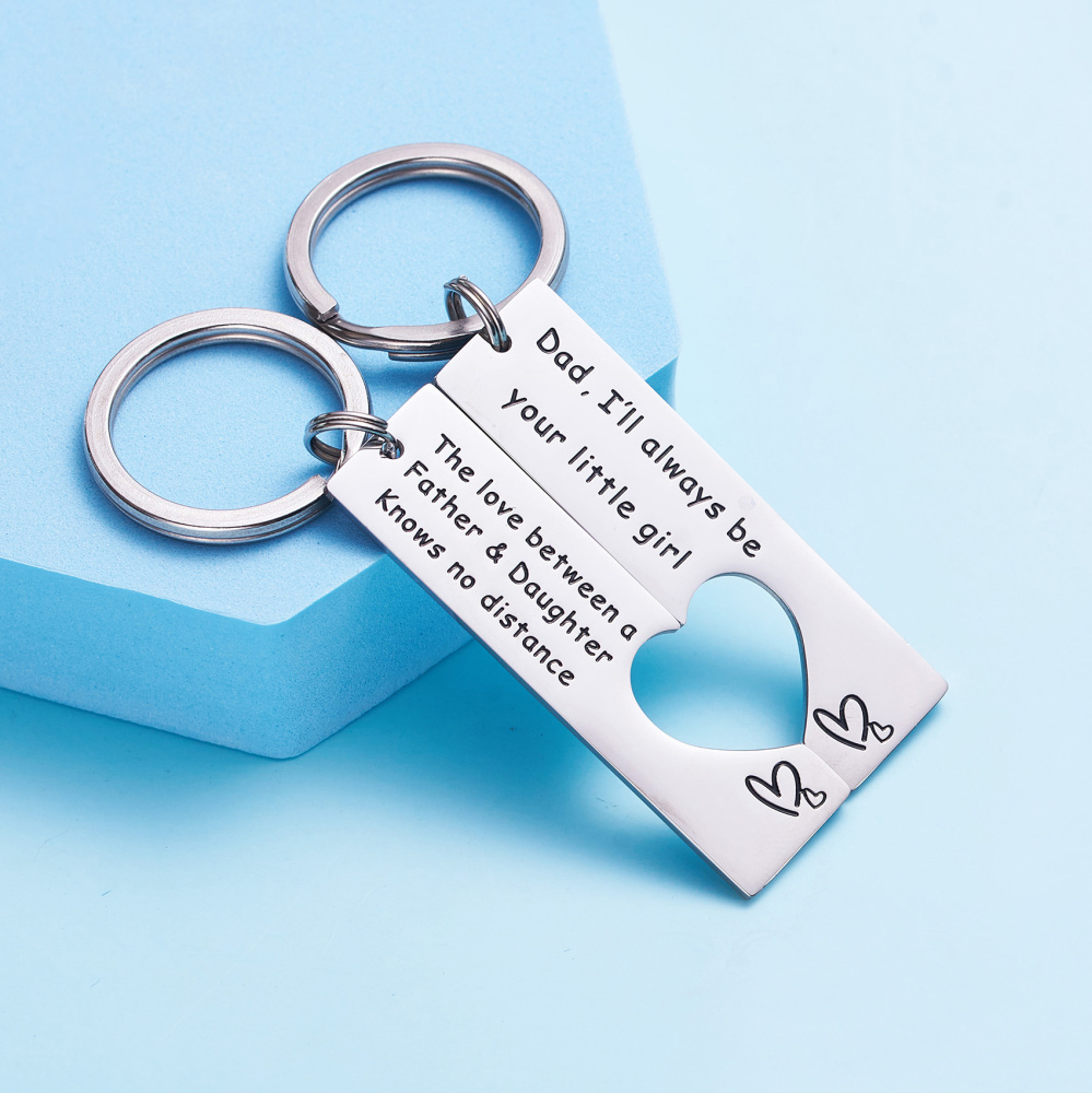 LParkin Father Daughter Keychain Set The Love Between A Father & Daughter Knows No Distance