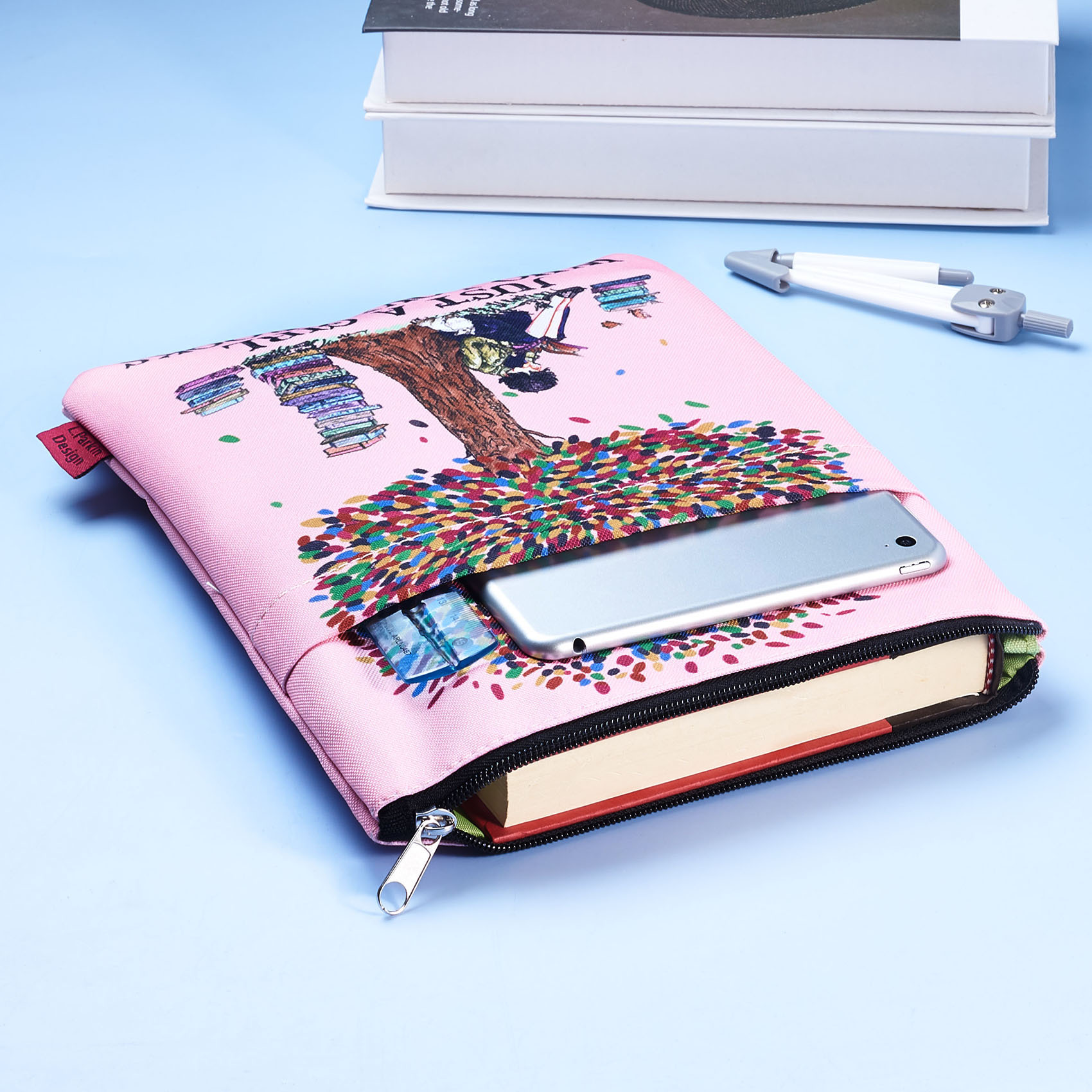 Just A Girl Who Loves Books, Book Sleeve with Zipper,Book Nerd Gifts, 11x8.5 Inch, Washable Fabric