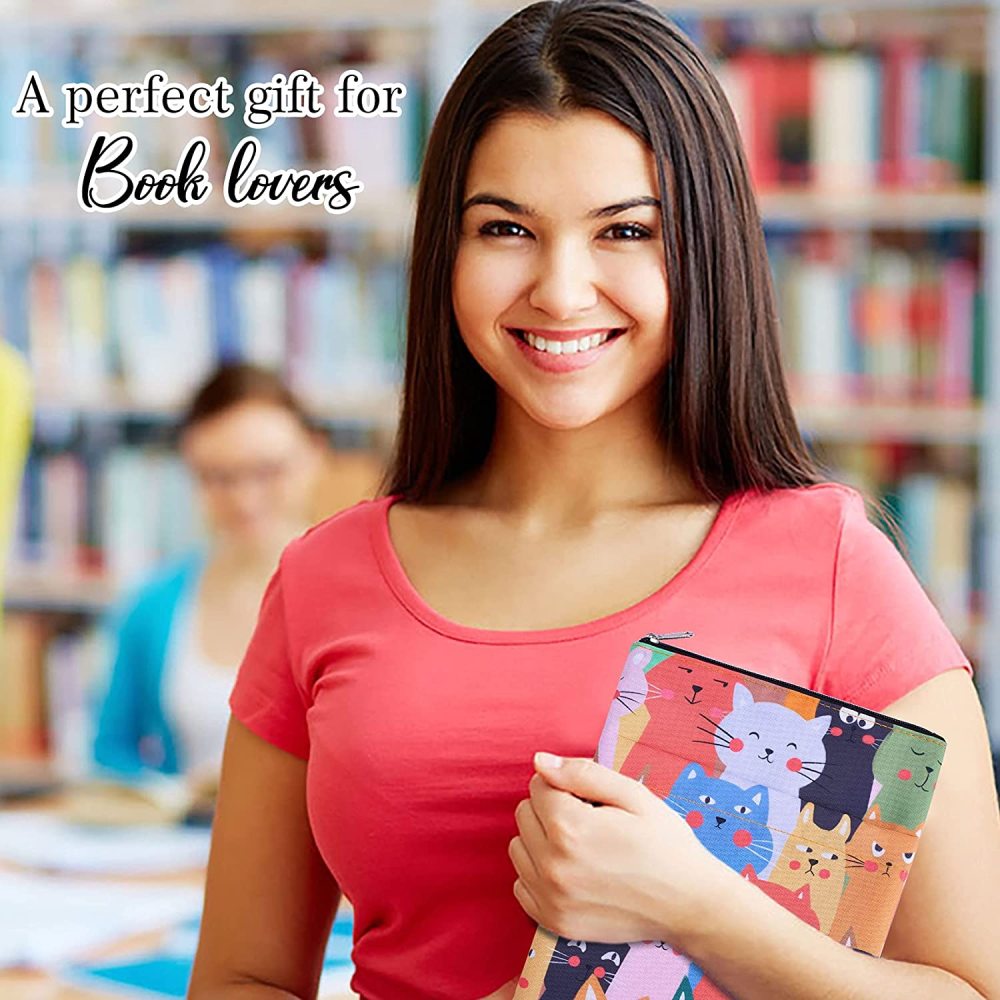 Cat Book Sleeve, Book Covers for Paperbacks, Washable Fabric, Book Sleeves with Zipper, Medium 11 Inch X 8.7 Inch Book Lover Gifts