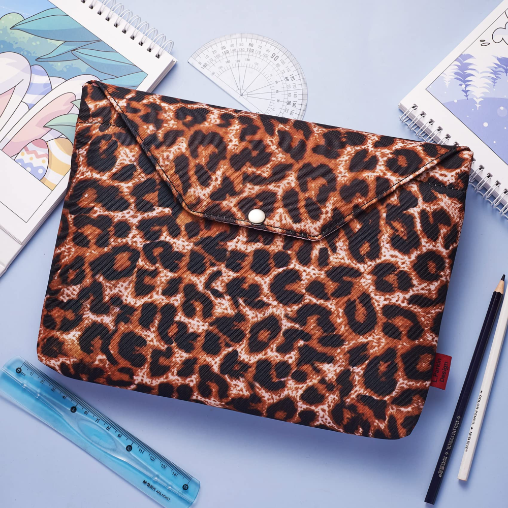 Leopard Print Book Sleeves Cheetah Print Gifts Women Book Lovers Book Protector with Zipper Padded, Book Covers for Paperback, 11.4 x 9 Inch (Brown Leopard)