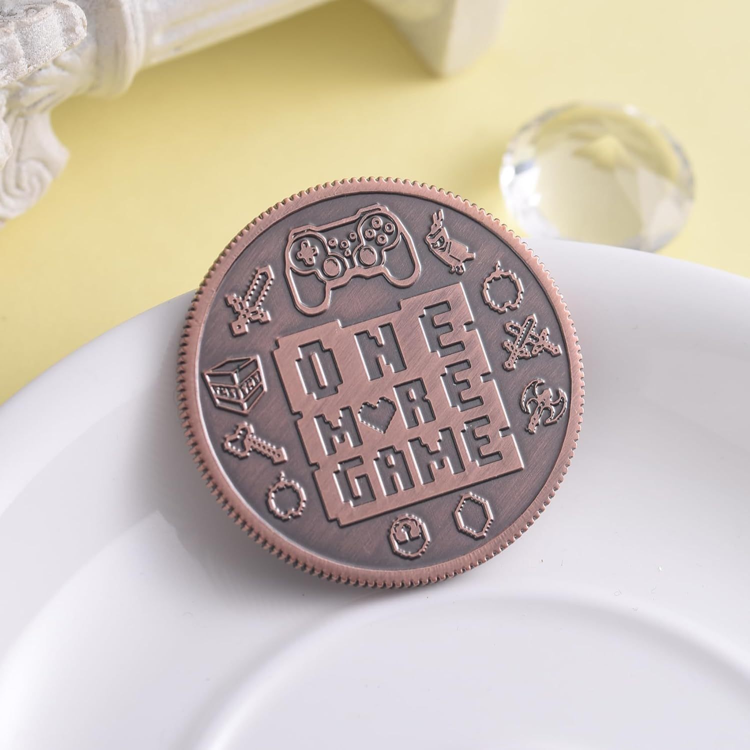LParkin Ultimate Gamer Gift for Men - Double Sided Decision Maker Coin for Boyfriend, Husband & Gamers | Stress-Relieving Gaming Accessories for Birthday, Christmas & Valentines Day