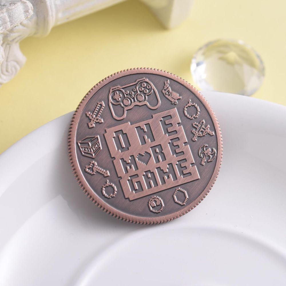 LParkin Ultimate Gamer Gift for Men - Double Sided Decision Maker Coin for Boyfriend, Husband & Gamers | Stress-Relieving Gaming Accessories for Birthday, Christmas & Valentines Day